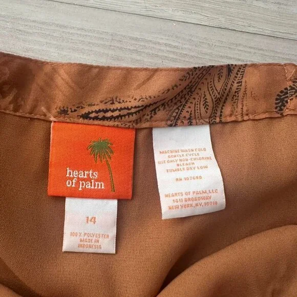 Hearts of Palm Y2K Flowy Skirt - Picture 2 of 4